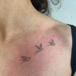 tiny-tattoos-ibiza (6)